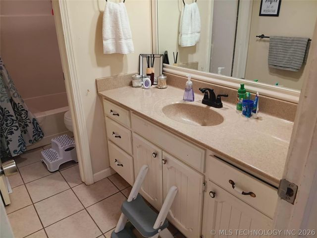 2508 W Iola Street, Broken Arrow, OK 74012