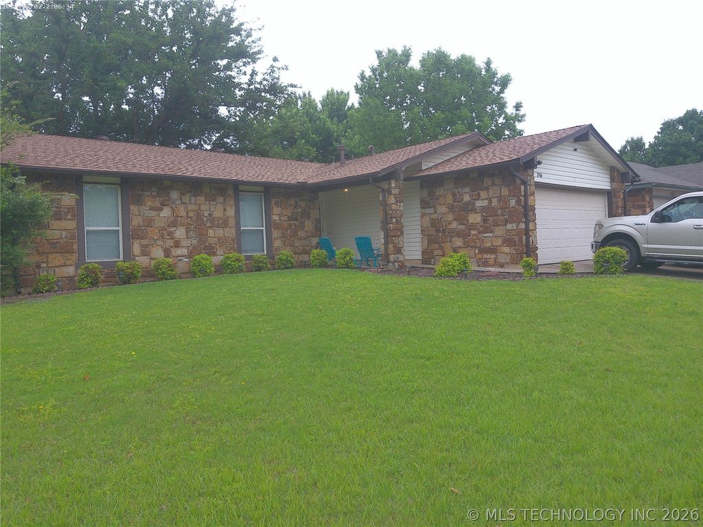 2508 W Iola Street, Broken Arrow, OK 74012