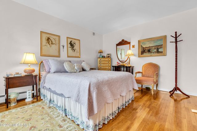 382 Marc Drive, Toms River, NJ 08753