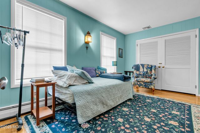 382 Marc Drive, Toms River, NJ 08753
