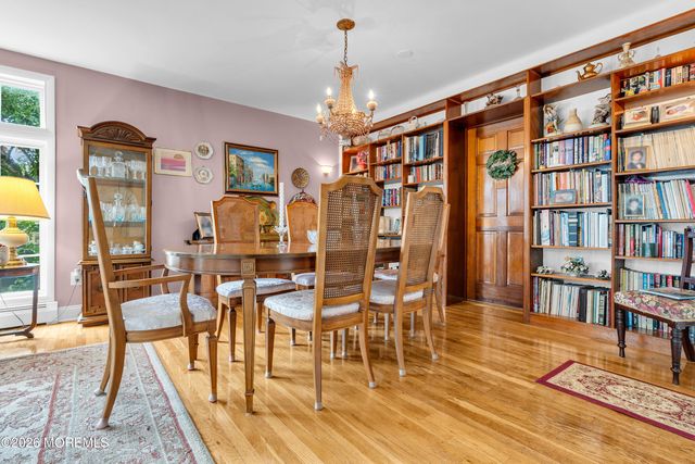 382 Marc Drive, Toms River, NJ 08753