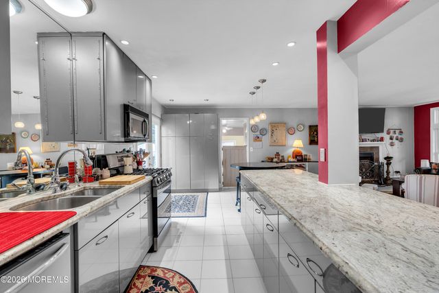 382 Marc Drive, Toms River, NJ 08753