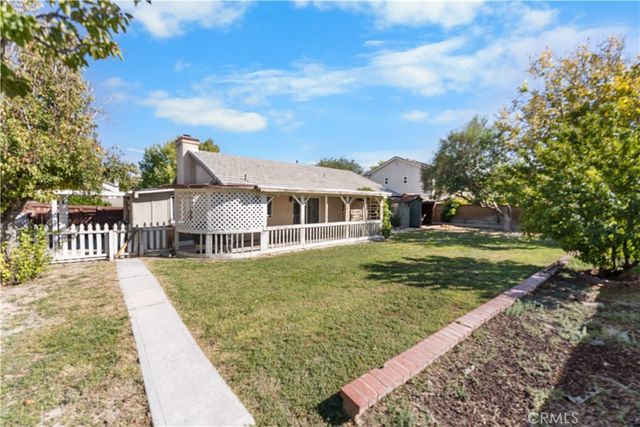 44627 Overland Avenue, Lancaster, CA 93536