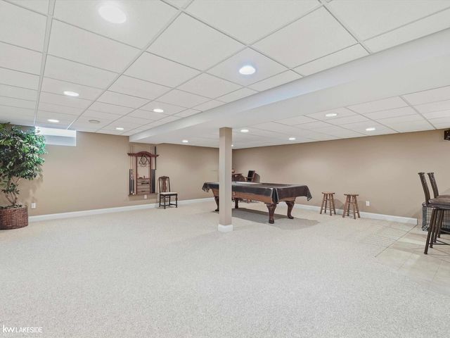 8825 Grace Street, Shelby Twp, MI 48317