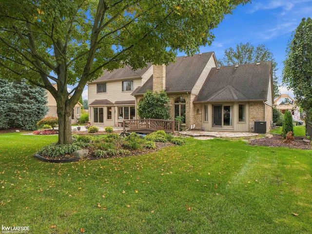 8825 Grace Street, Shelby Twp, MI 48317