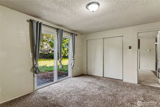 7913 4th Court SE, Lacey, WA 98503