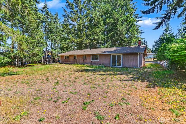 7913 4th Court SE, Lacey, WA 98503