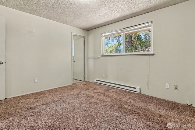 7913 4th Court SE, Lacey, WA 98503