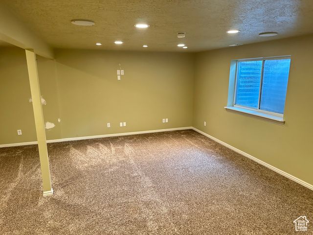 4073 S 2175 W, Roy, UT 84067