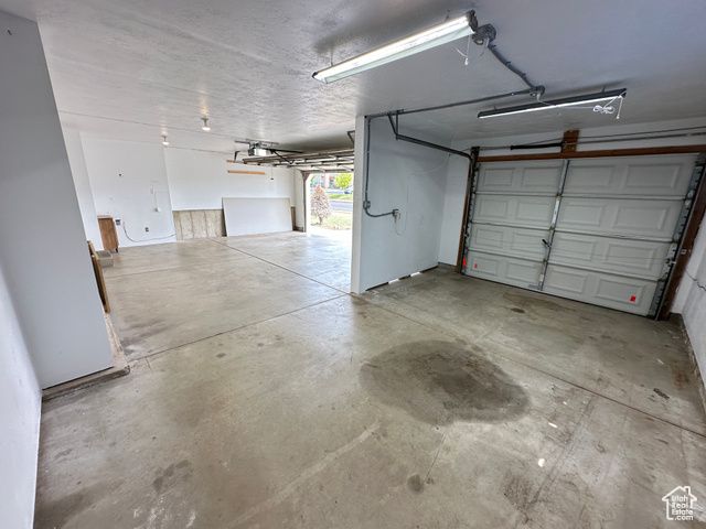 4073 S 2175 W, Roy, UT 84067