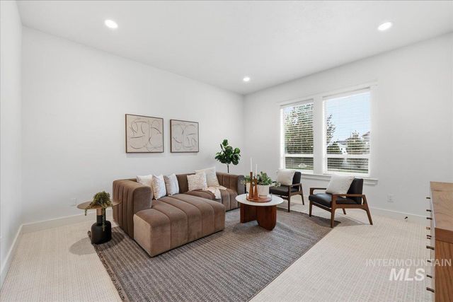 3811 E Darlington Dr, Meridian, ID 83642