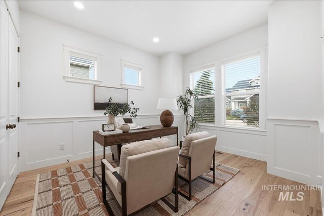 3811 E Darlington Dr, Meridian, ID 83642