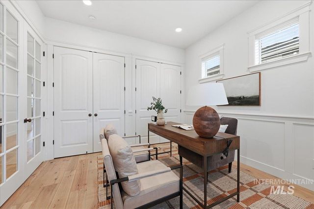 3811 E Darlington Dr, Meridian, ID 83642