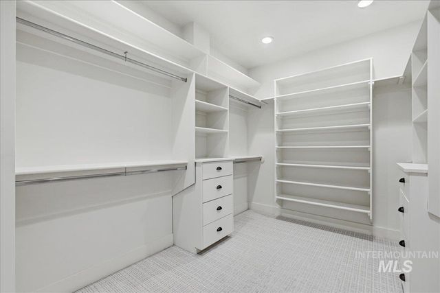 3811 E Darlington Dr, Meridian, ID 83642