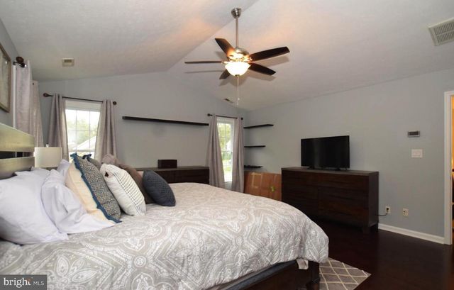 11607 NEW BOND ST, Fredericksburg, VA 22408