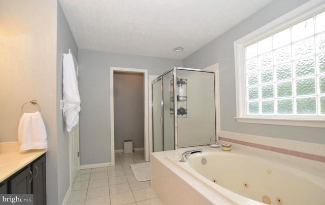 11607 NEW BOND ST, Fredericksburg, VA 22408