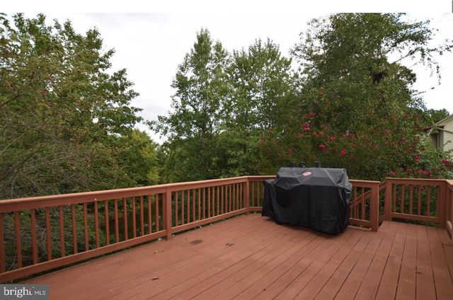 11607 NEW BOND ST, Fredericksburg, VA 22408