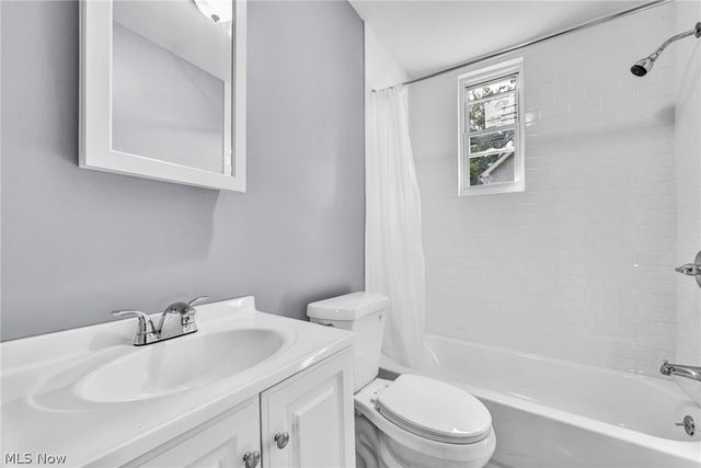 7041 Roy Avenue, Cleveland, OH 44104