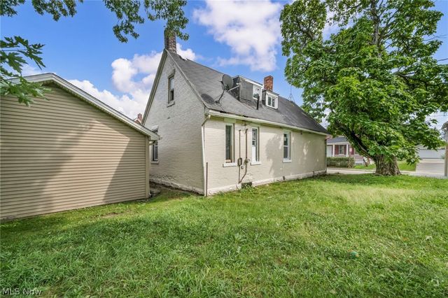 7041 Roy Avenue, Cleveland, OH 44104