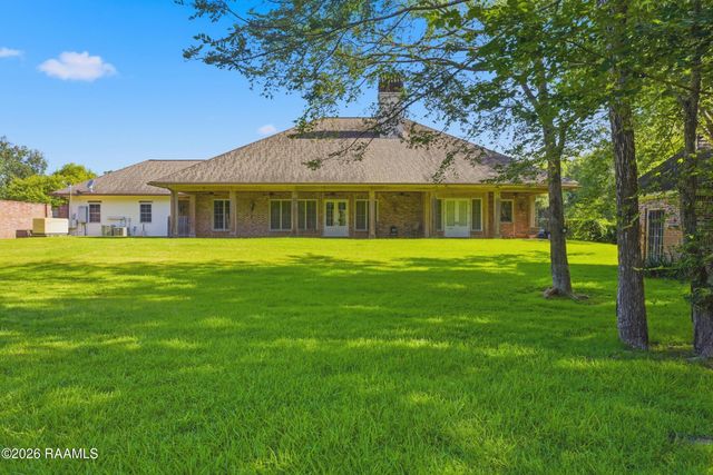 6021 Mermentau Drive, Youngsville, LA 70592