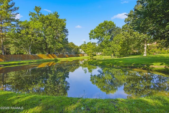 6021 Mermentau Drive, Youngsville, LA 70592