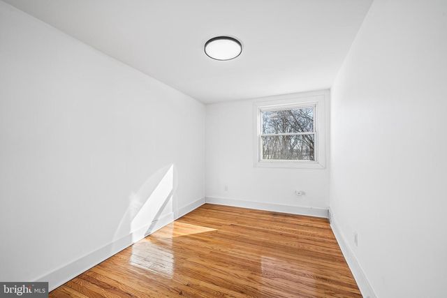 1196 TAYLOR DR, Folcroft, PA 19032