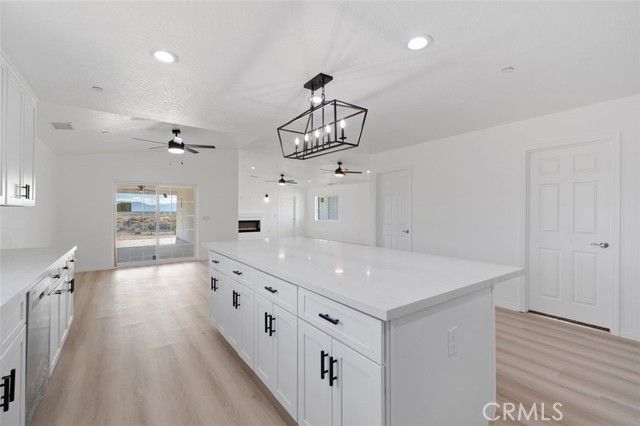 16925 Nanticoke, Apple Valley, CA 92307