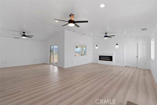 16925 Nanticoke, Apple Valley, CA 92307