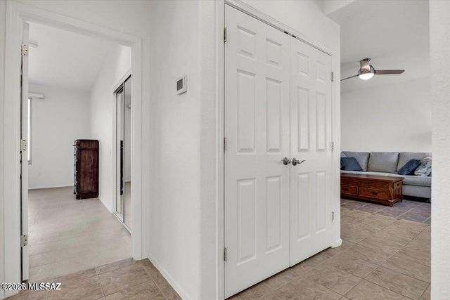 9471 N Whispering Shadows Way, Tucson, AZ 85743