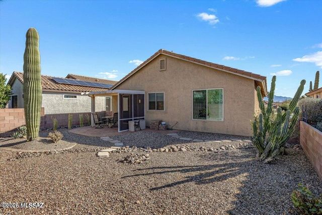 9471 N Whispering Shadows Way, Tucson, AZ 85743
