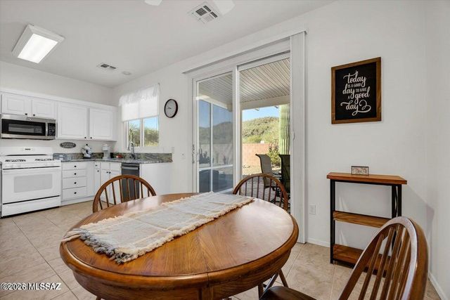 9471 N Whispering Shadows Way, Tucson, AZ 85743