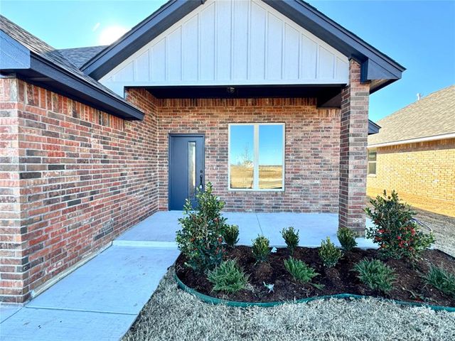 9332 NW 143 Street, Yukon, OK 73099