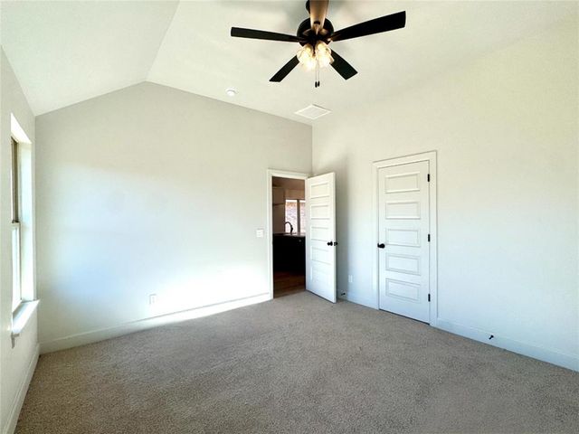 9332 NW 143 Street, Yukon, OK 73099