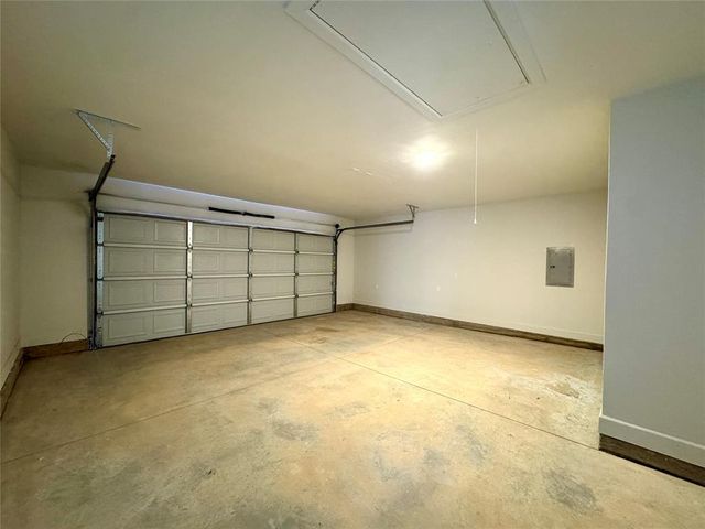 9332 NW 143 Street, Yukon, OK 73099