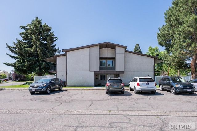 1518 S Woodruff Avenue, Idaho Falls, ID 83404