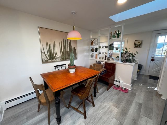 6 Andrew St 3, Salem, MA 01970