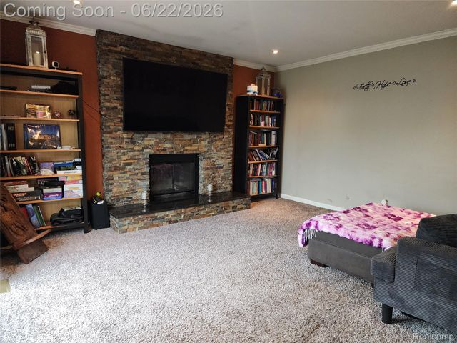 27336 Pierce Street, Southfield, MI 48076
