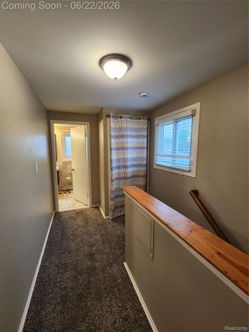 27336 Pierce Street, Southfield, MI 48076