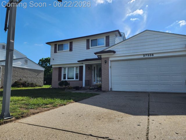 27336 Pierce Street, Southfield, MI 48076