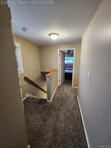 27336 Pierce Street, Southfield, MI 48076