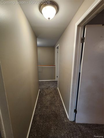 27336 Pierce Street, Southfield, MI 48076
