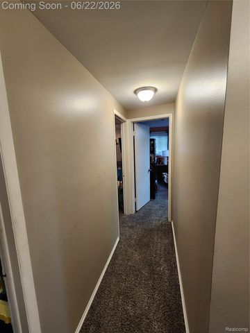 27336 Pierce Street, Southfield, MI 48076