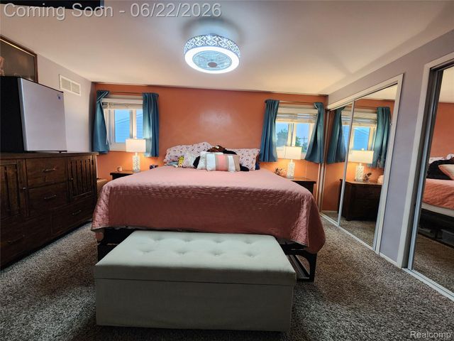 27336 Pierce Street, Southfield, MI 48076