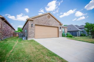 10412 Talus Drive, Fort Worth, TX 76131