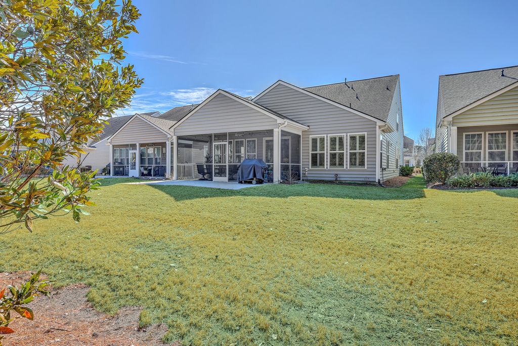 Image 38 of property listing at 114 Harbor Trace Lane, Summerville, SC 29486