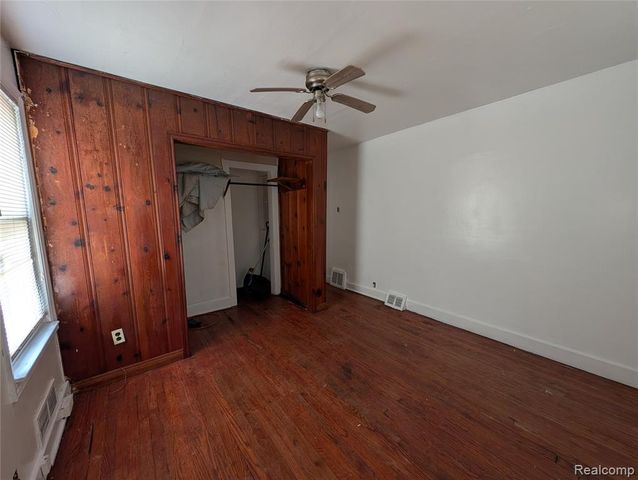 16182 Muirland, Detroit, MI 48221