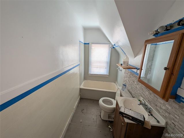 16182 Muirland, Detroit, MI 48221