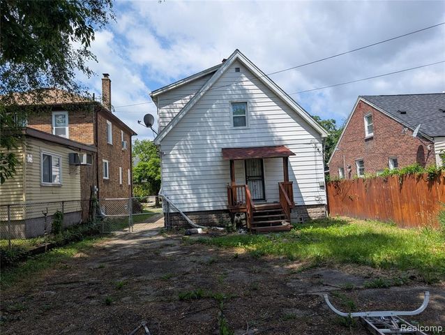 16182 Muirland, Detroit, MI 48221