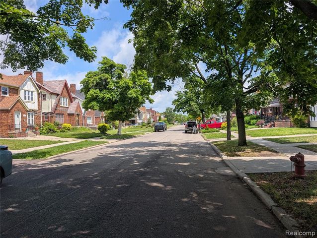 16182 Muirland, Detroit, MI 48221