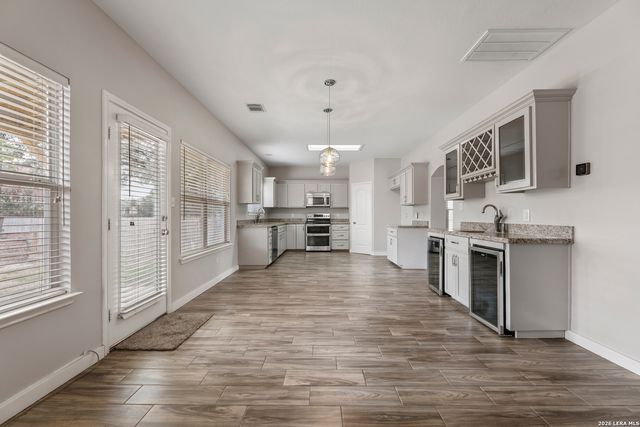 15042 Stonetower, San Antonio, TX 78248